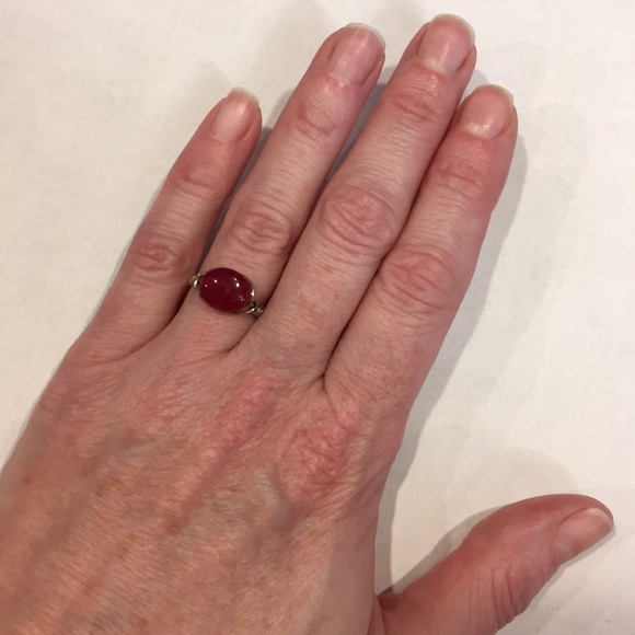 Genuine ruby and sterling silver ring - Picture 2 of 6